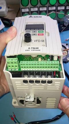 变频器在EDS730D端子机中的应用案例